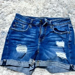 Vigoss Marley distressed Jean shorts
